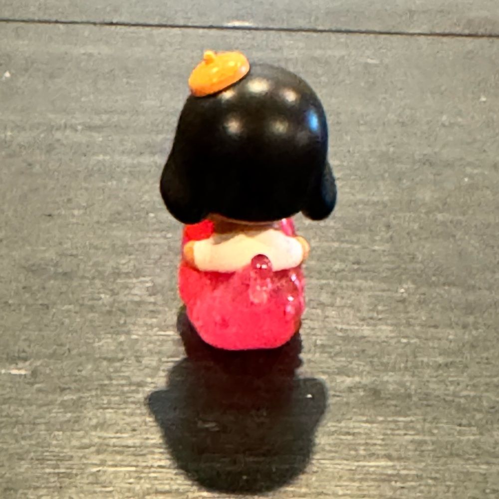 POP MART POP BEAN Crybaby Lucky Charm Series figure - Picture 3 of 6